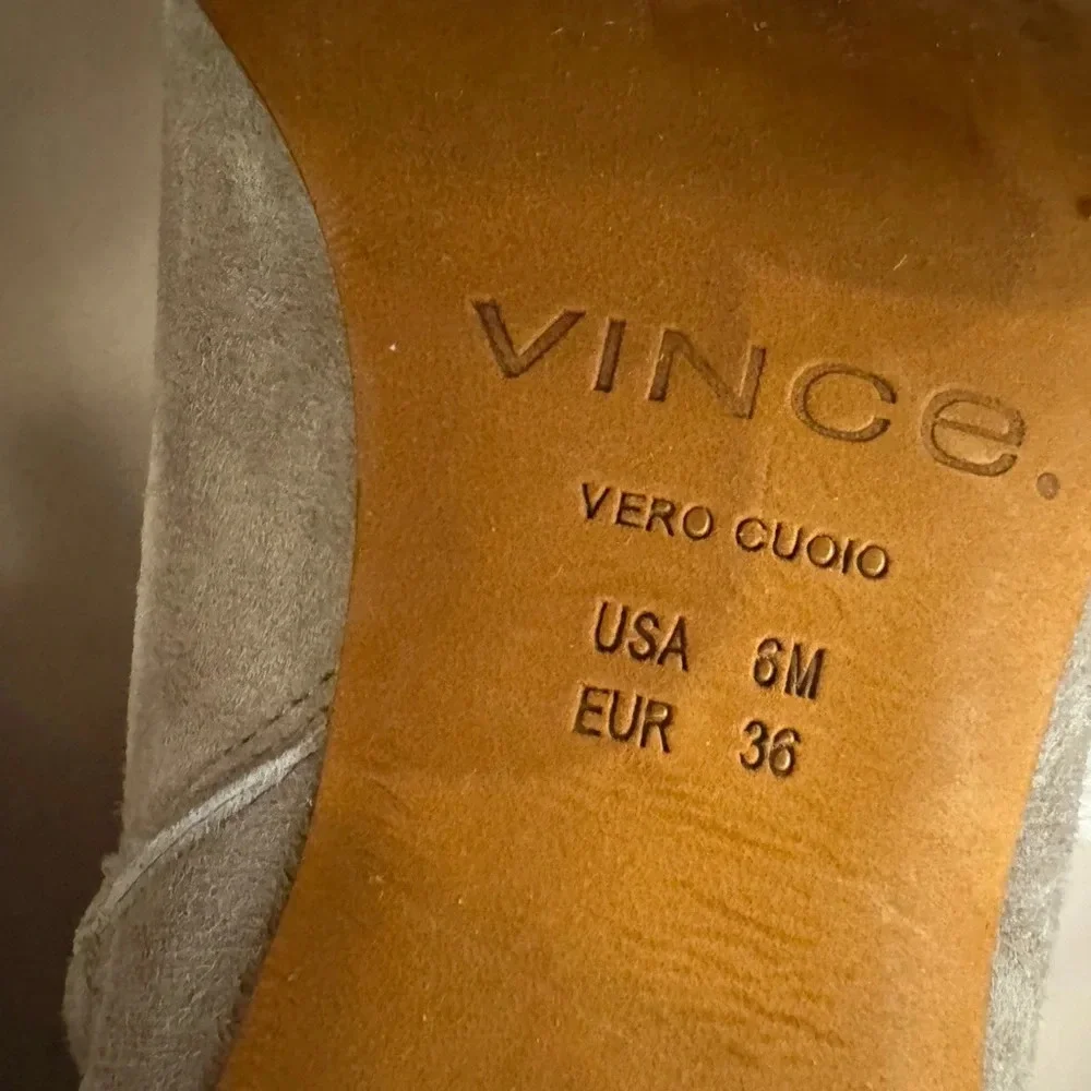 Vince Hilda Bootie Women’s size 6 Us in Woodsmoke Genuine Suede